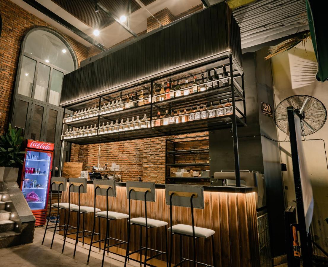 Mint Hotel Bui Vien Q1 Хошимин Екстериор снимка
